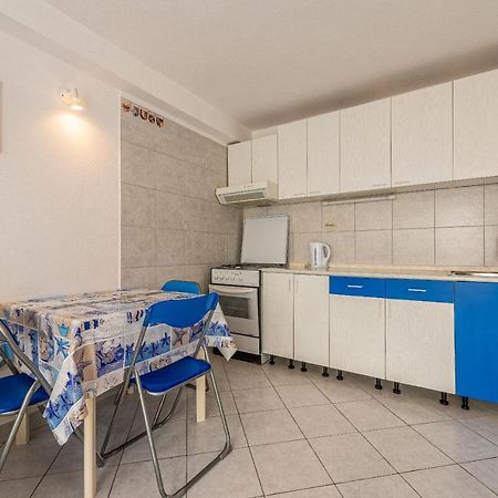 Apartment Bura Primošten Exterior foto